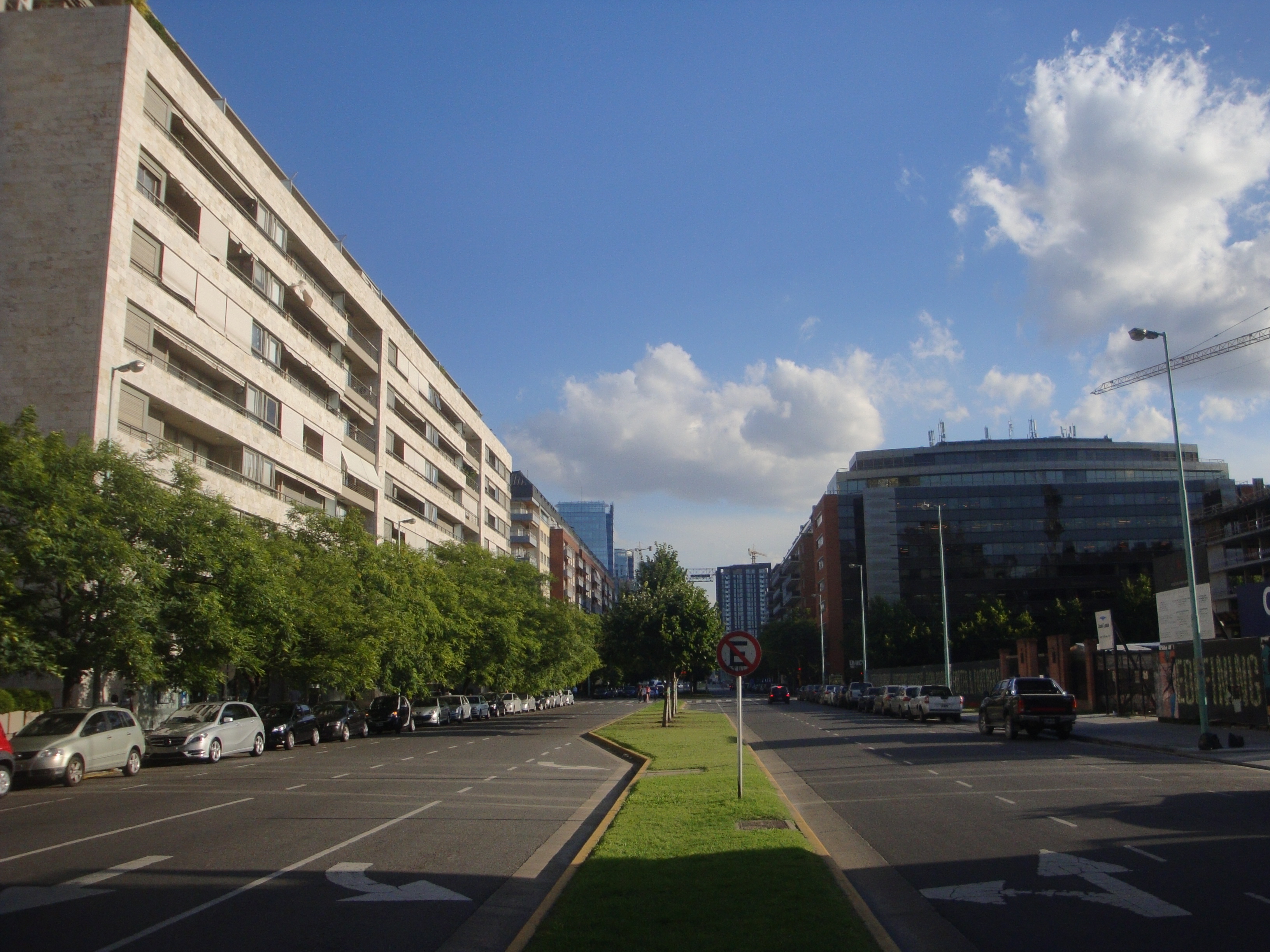 Calle Juana Manso en [[Puerto Madero