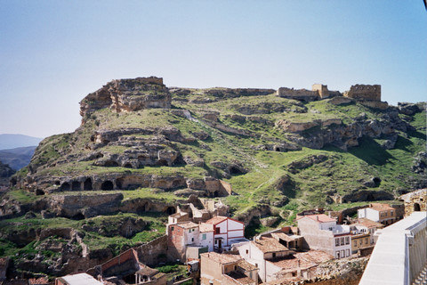 File:Castillo de Cervera.jpg