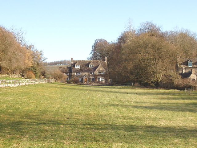 File:Fulbrook - geograph.org.uk - 131222.jpg