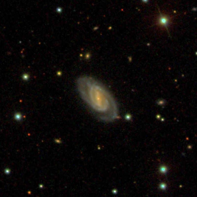 SDSS-Aufnahme der Galaxie NGC 19