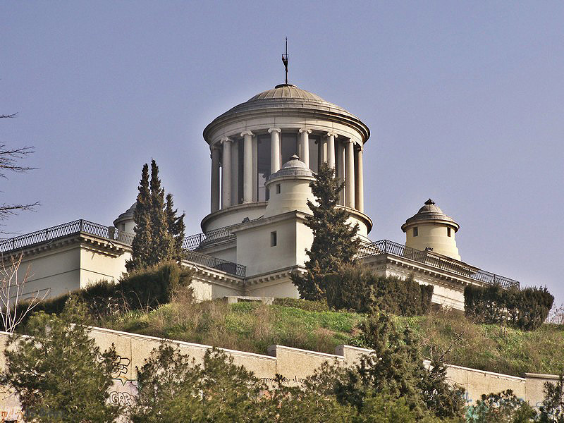 File:Observatorio Astronómico de Madrid 01.jpg