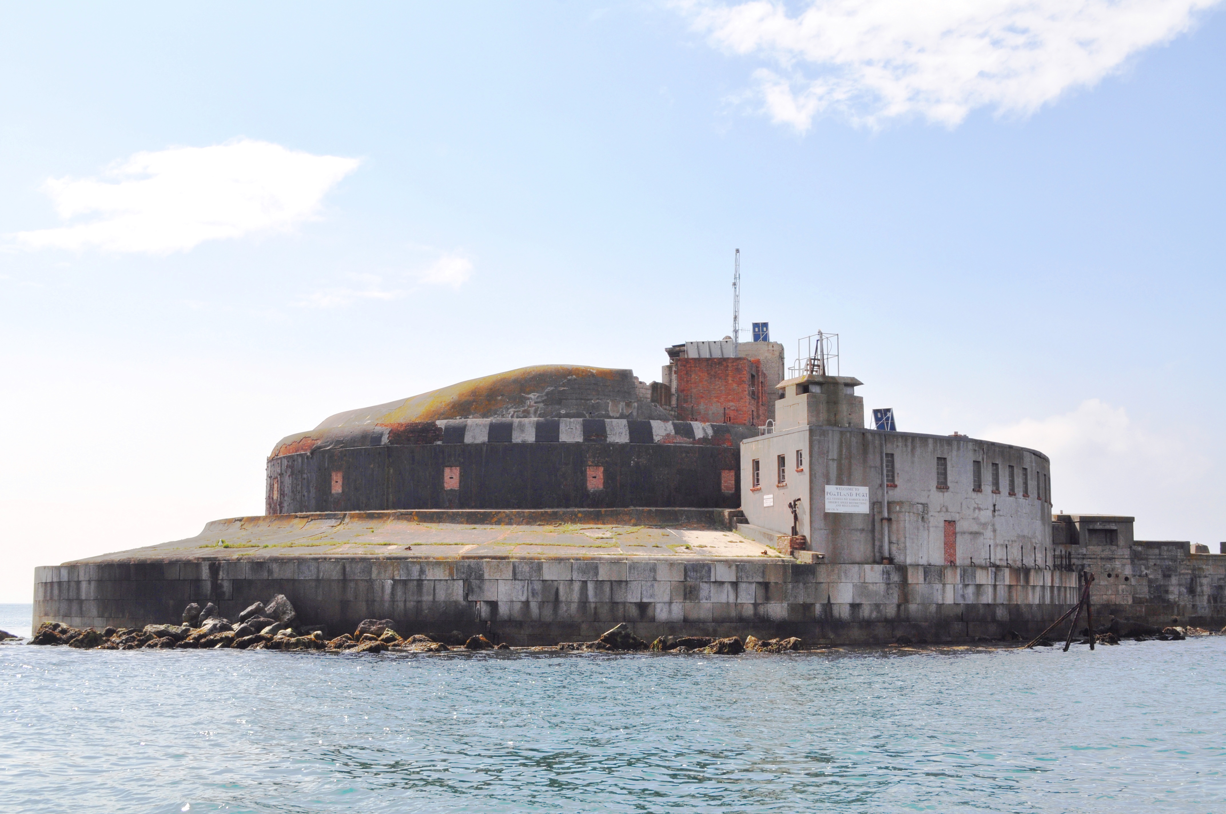 Chesil Cove - The Encyclopaedia of Portland History