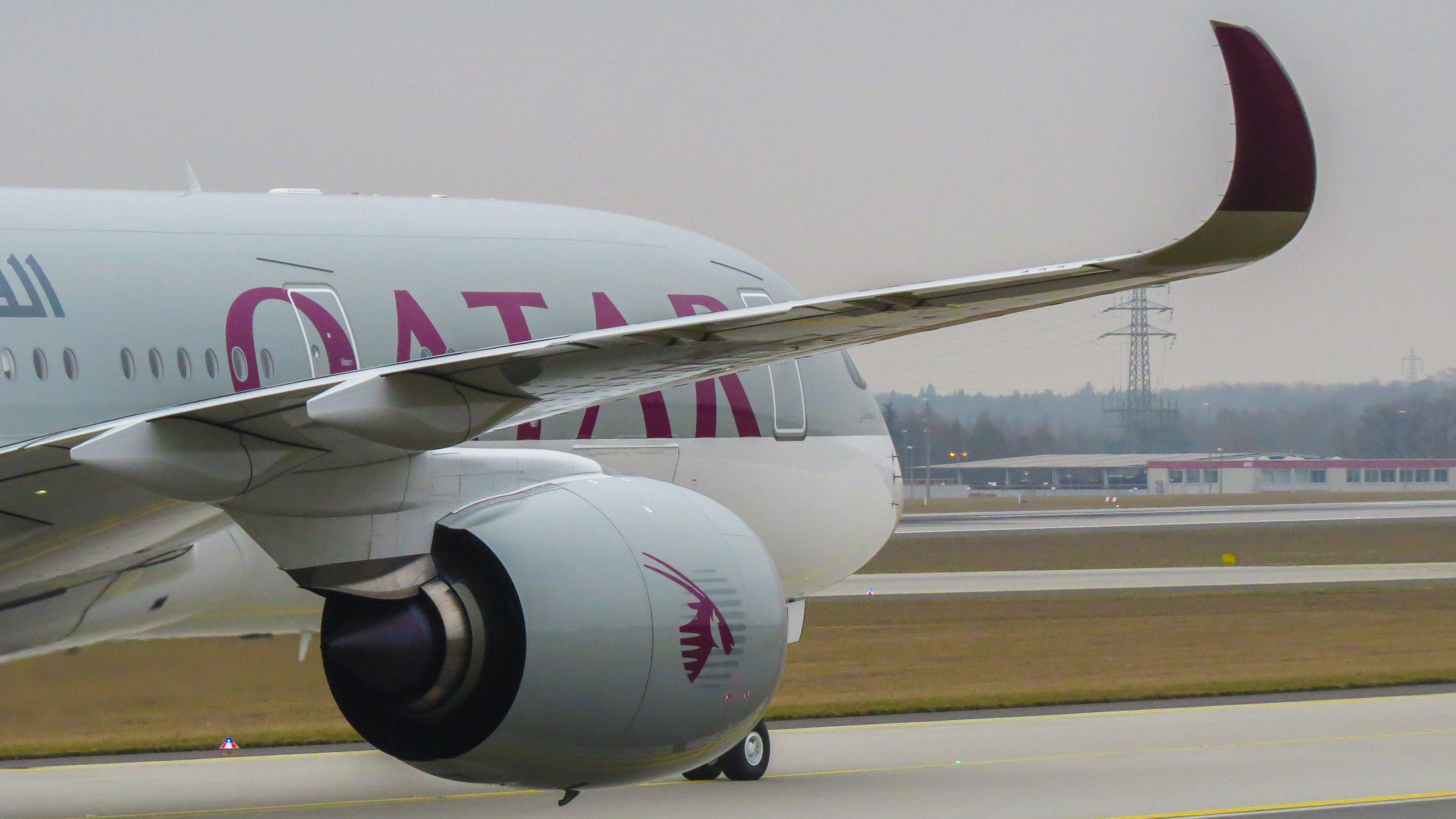 File Qatar Airways Airbus A350 941 Ala Jpg Wikimedia Commons