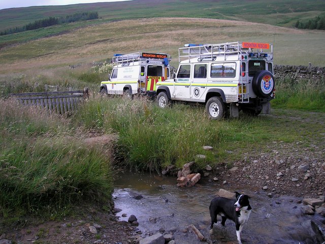 File:The ford over the Long Philip Burn at the Top pond - geograph.org.uk - 1412028.jpg