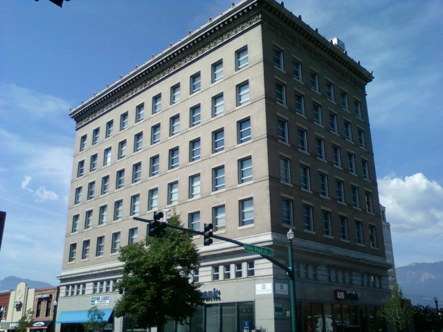 File:US Bank Building, Colorado Springs.jpg