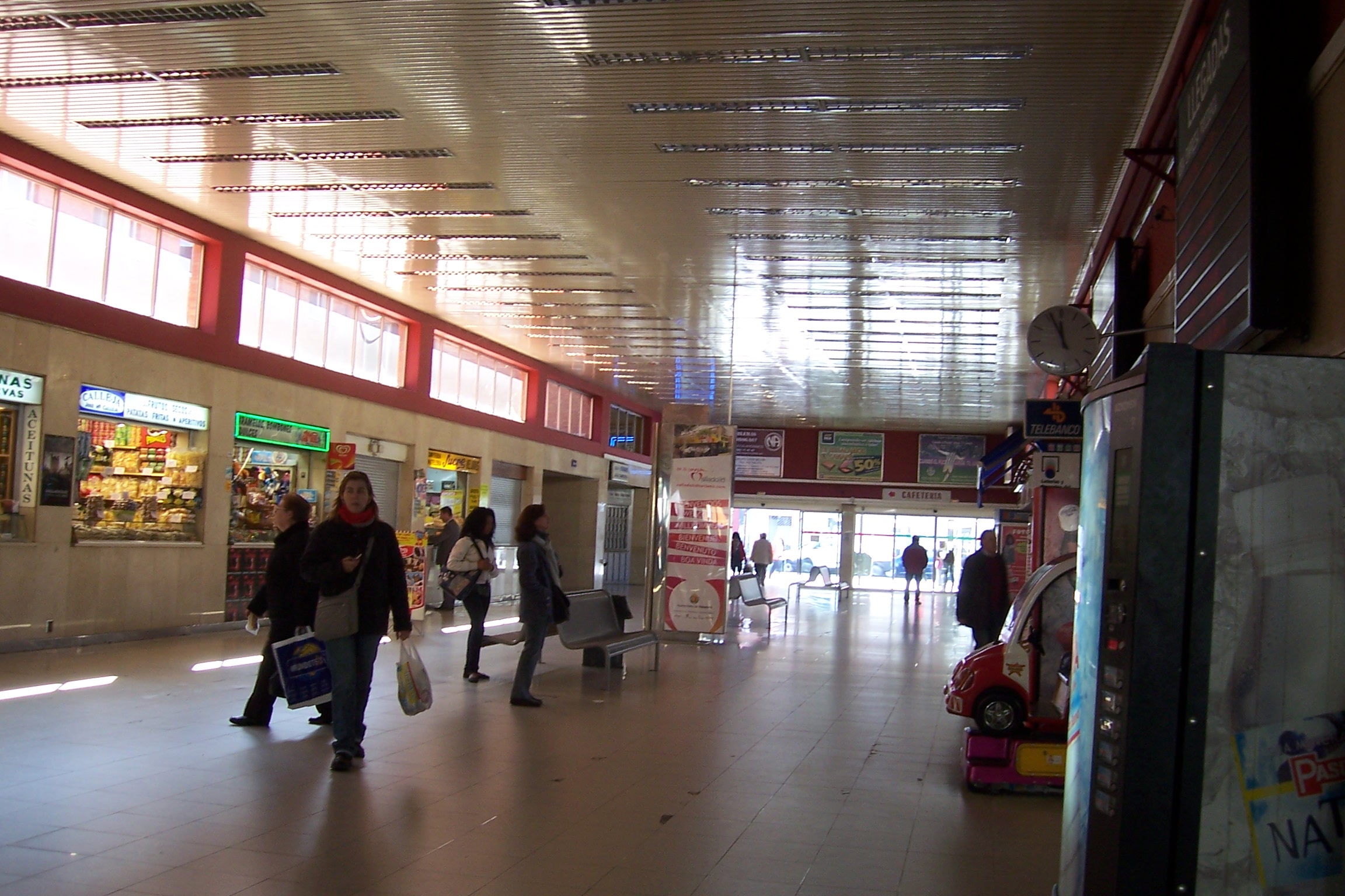 Valladolid_estacion_autobuses_02_lou.jpg