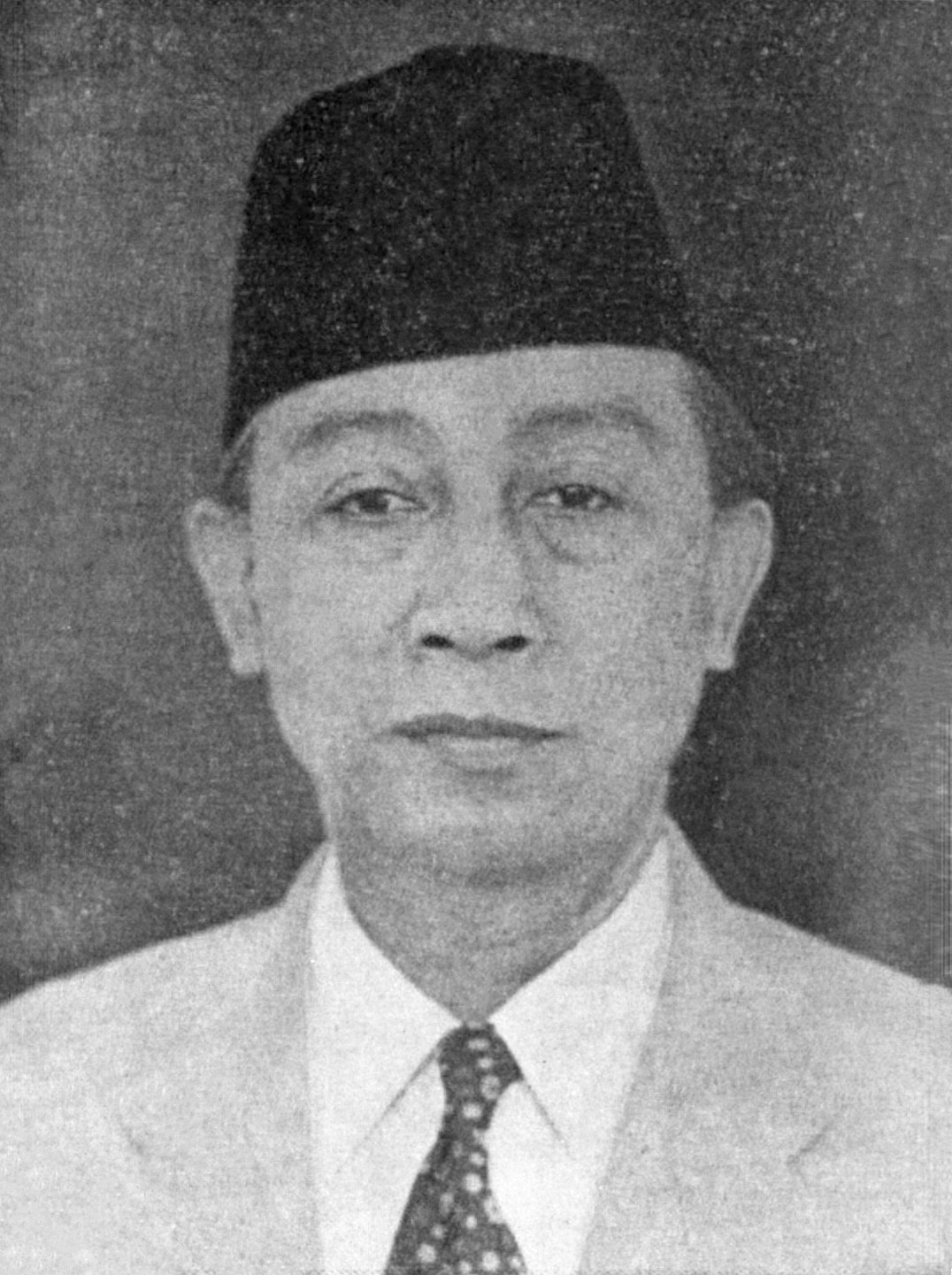 Berkas:Wongsonegoro, Kami Perkenalkan (1954), p17.jpg - Wikipedia bahasa Indonesia, ensiklopedia bebas