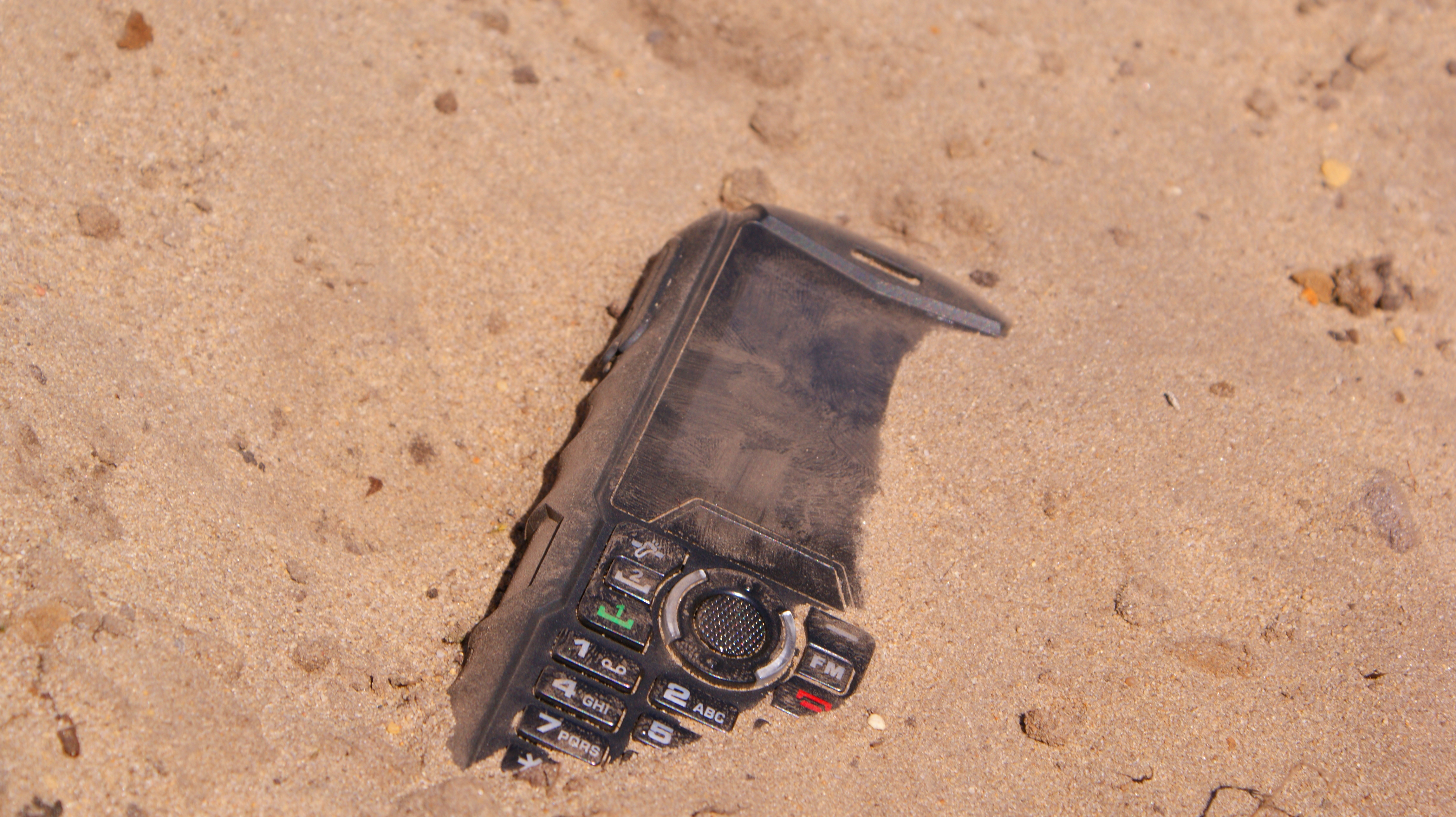 File:X-Tel 3000 rugged smartphone.jpg - Wikimedia Commons