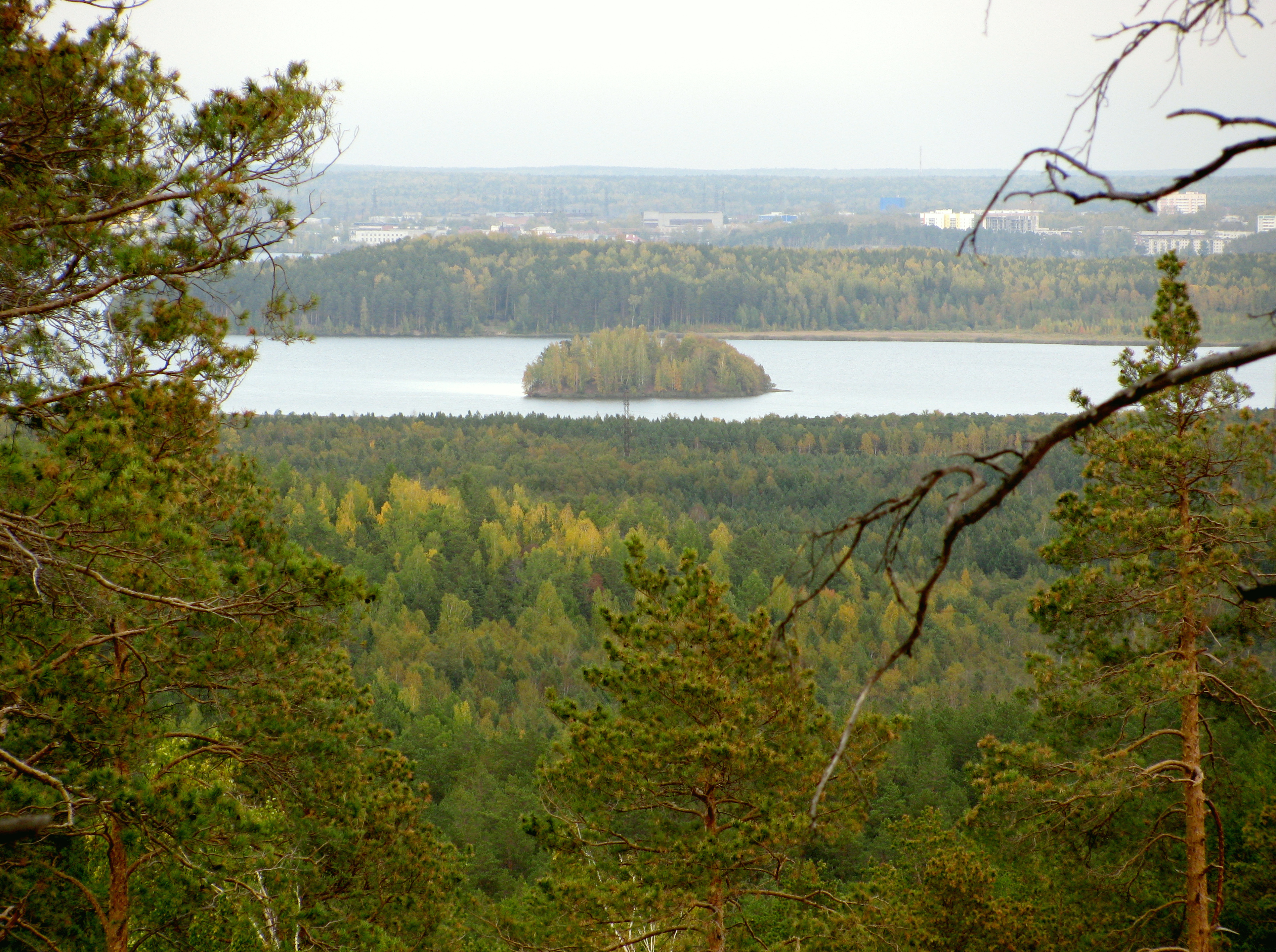 Исетское озеро  Павловск