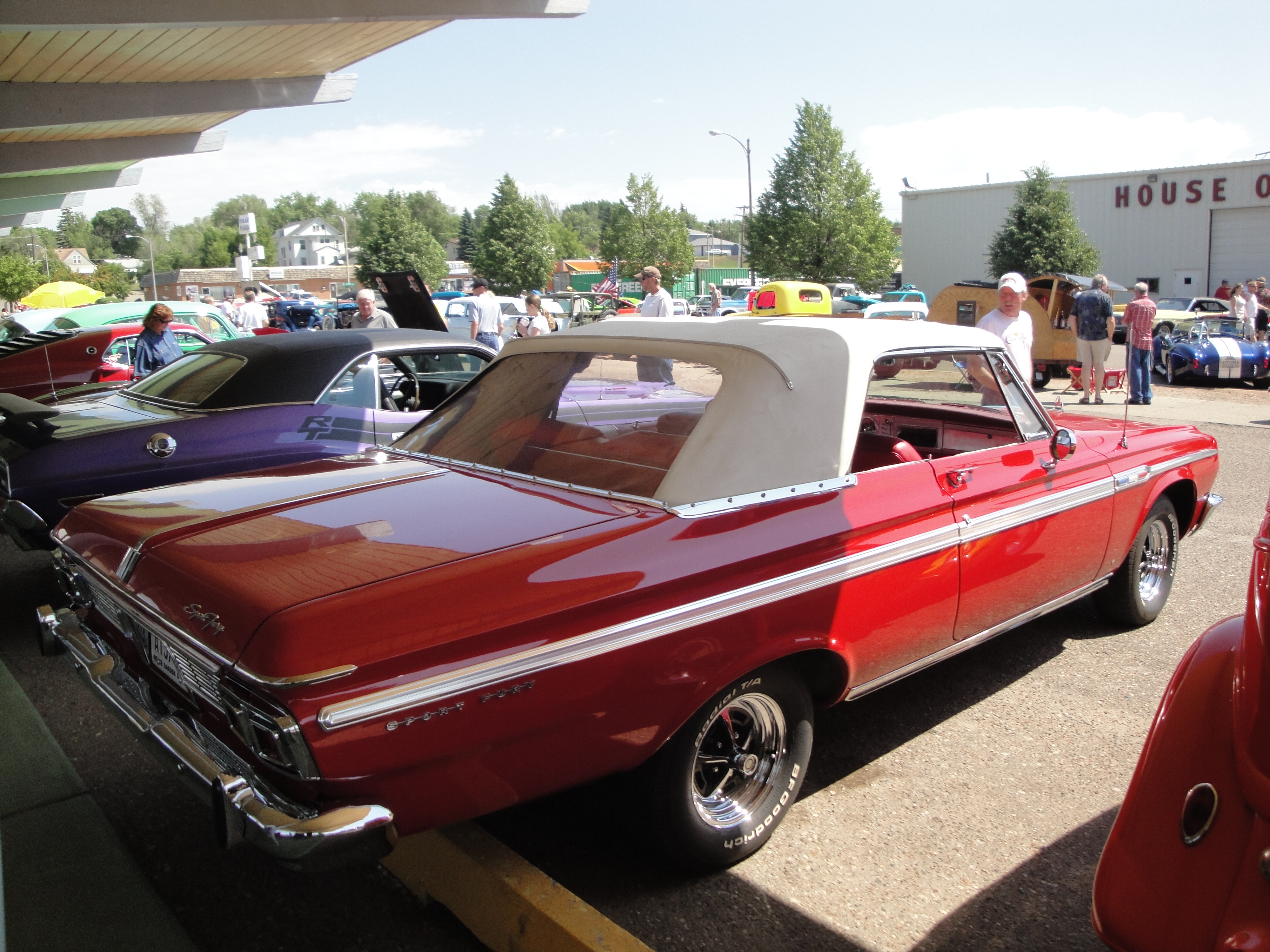 Plymouth Fury Lowrider