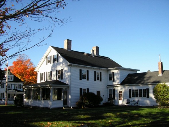 File:Benjamin Adams House Fall 2007.jpg