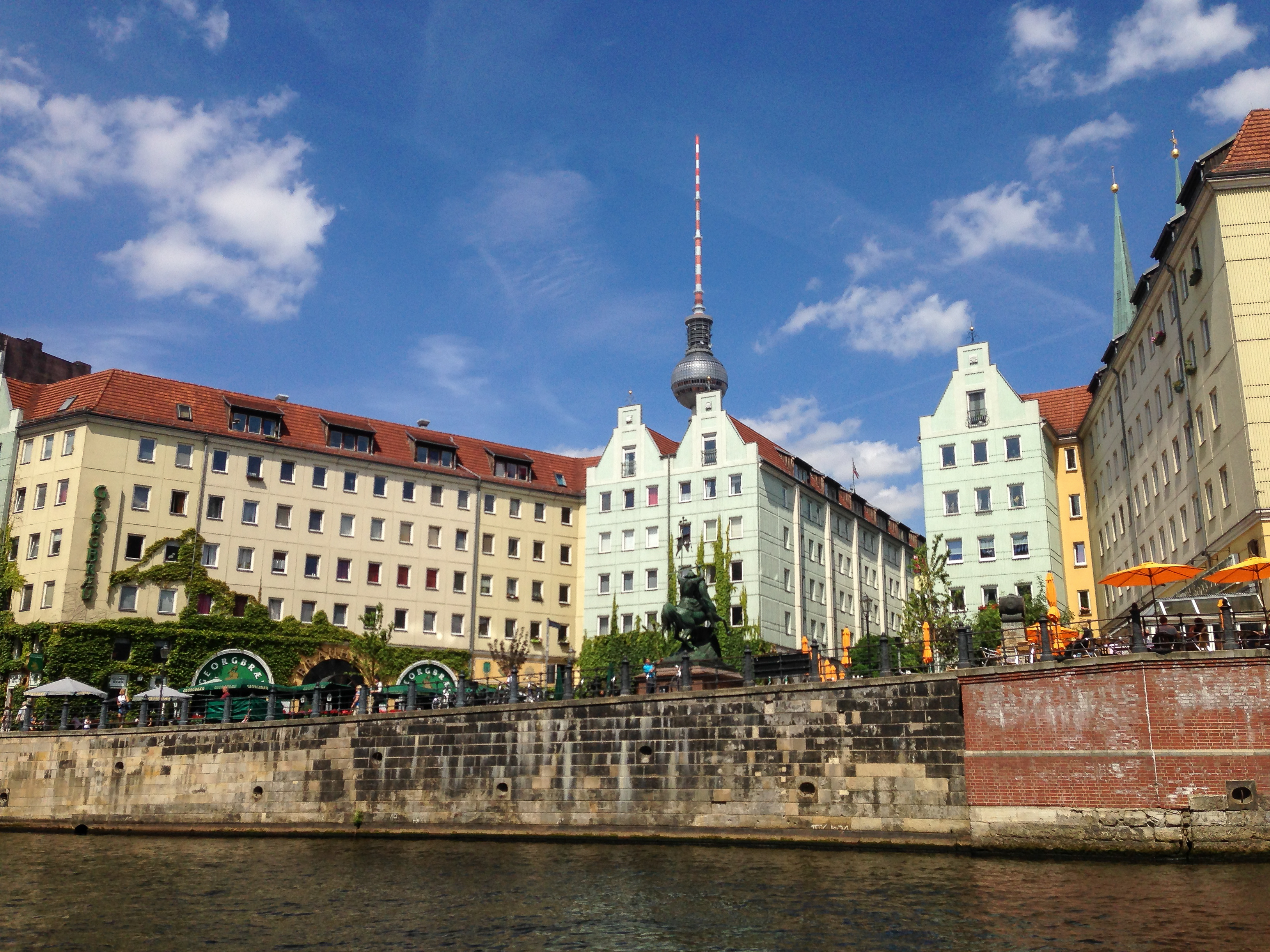 Николаевский квартал. Nikolaiviertel Берлин. Николаевский квартал в Берлине. Квартал Николайфиртель. Das Nikolaiviertel в Берлине.