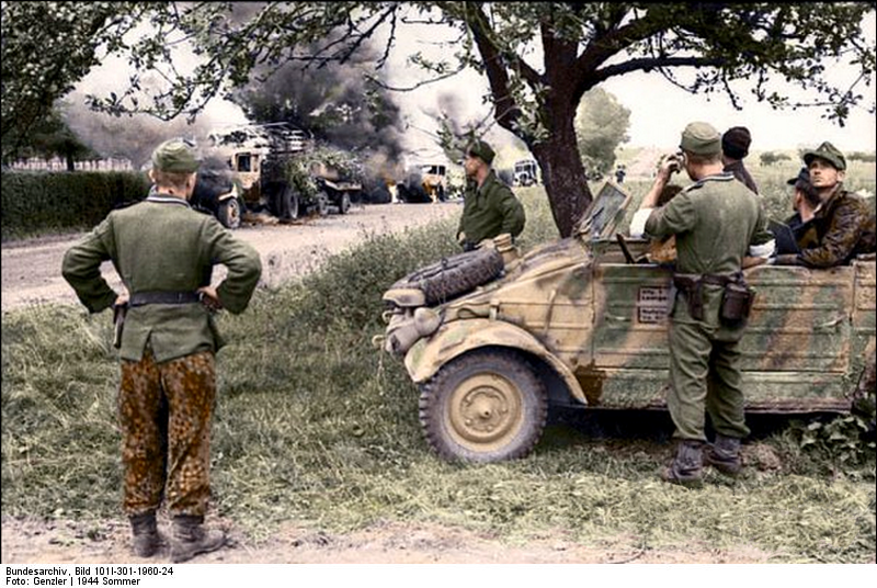 File:Bundesarchiv Bild 101I-301-1960-24, Nordfrankreich, Soldaten mit VW-Kübelwagen Recolored.png