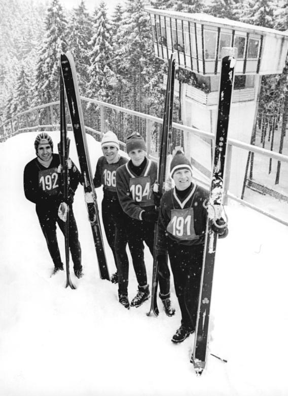 Kunz (second from left, with no. 196) in 1968