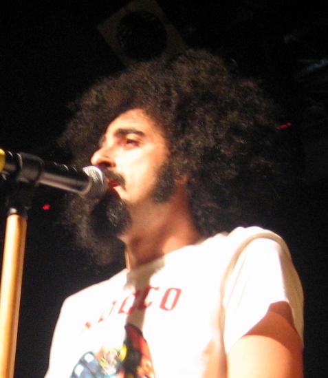 File:Caparezza live 02b.jpg