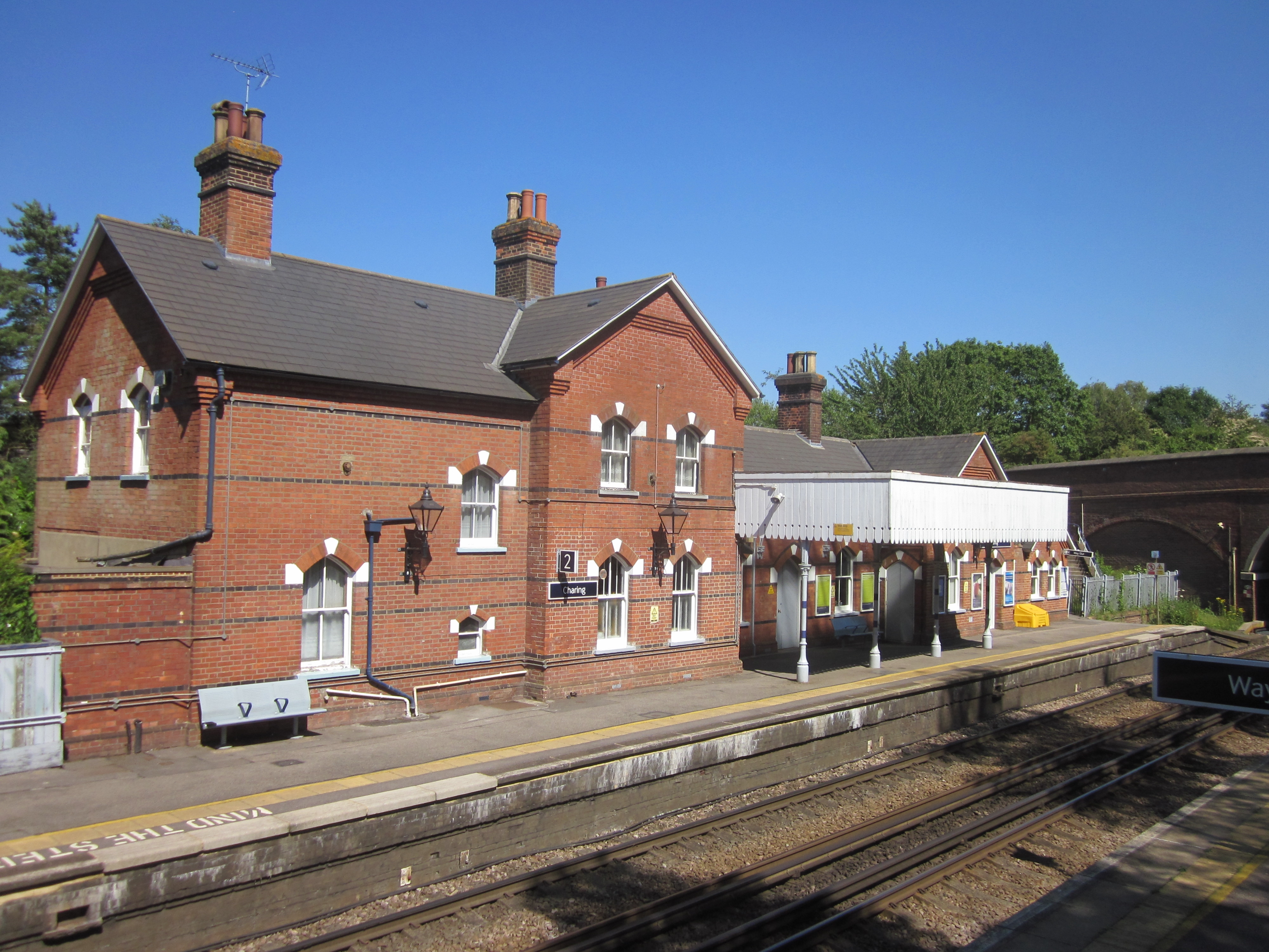 Charing railway station