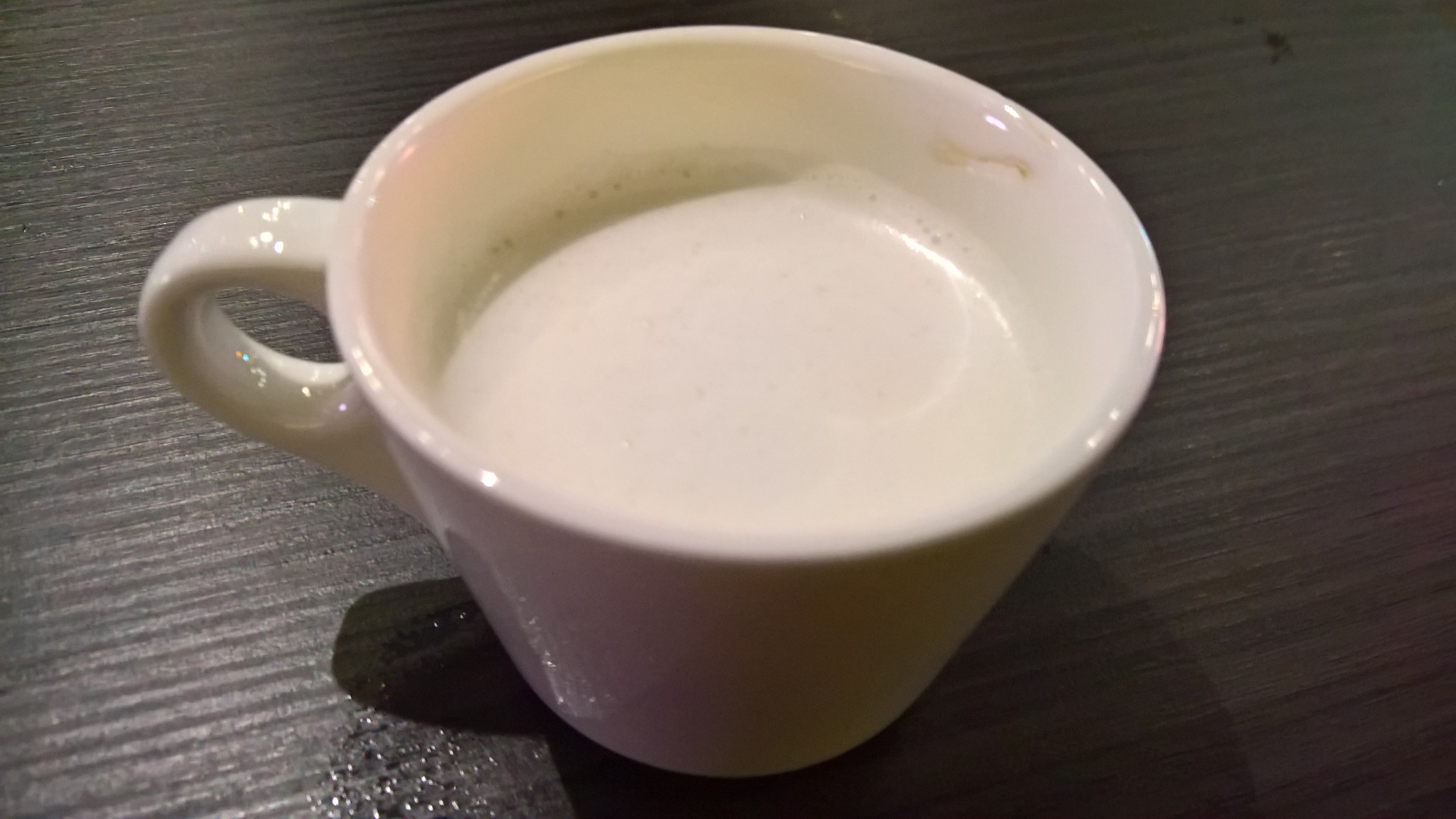 File Cup Of White Chocolate Milk Eten Co Groningen 17 Jpg Wikimedia Commons