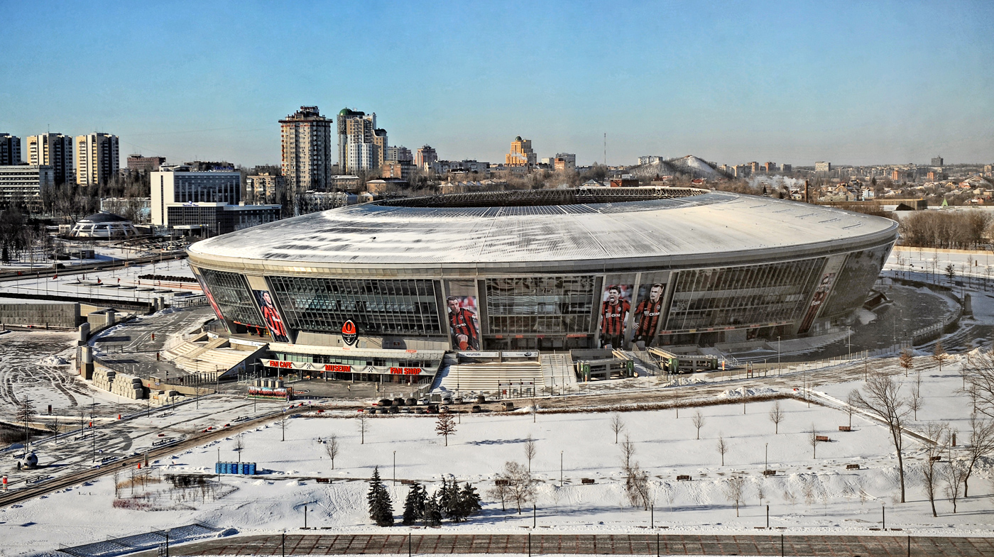 Донецкий стадион до и после фото