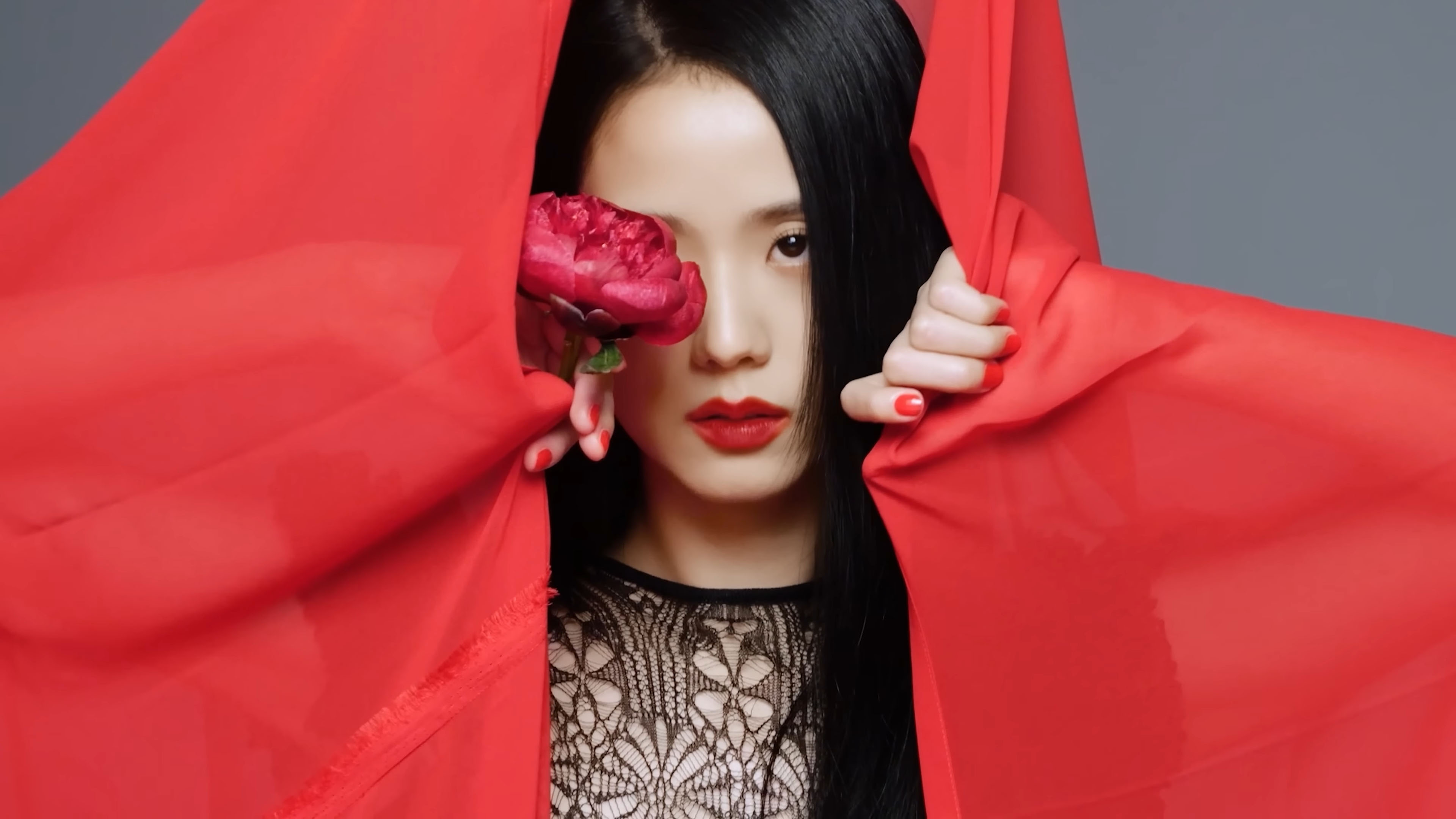 Jisoo for Marie Claire Korea X Dior on 21092022 (1).png