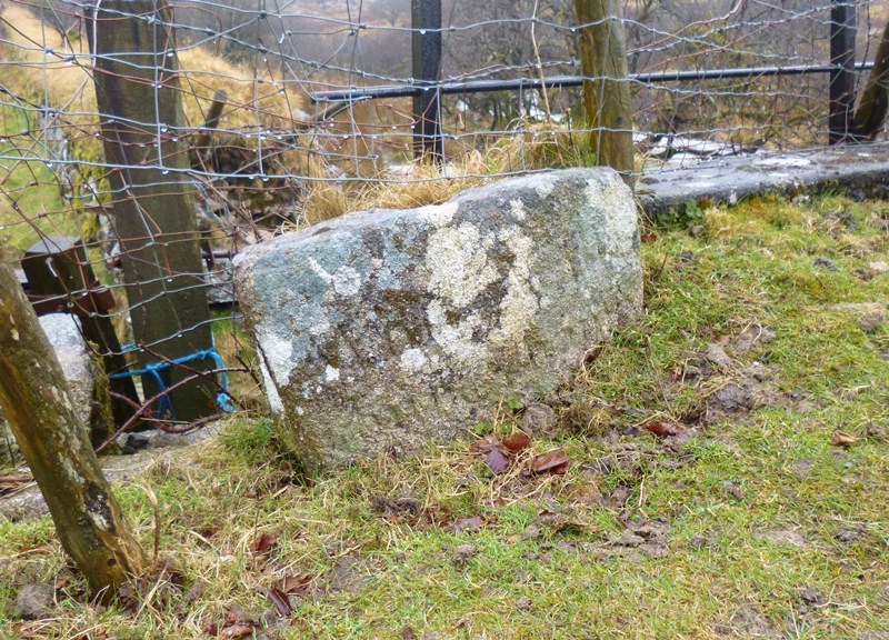 File:Old Boundary Marker by Merrivale Bridge, Whitchurch parish - geograph.org.uk - 6050934.jpg