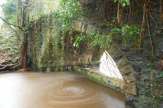 File:Old railway bridge, Millmount, Banbridge (3) - geograph.org.uk - 657284.jpg