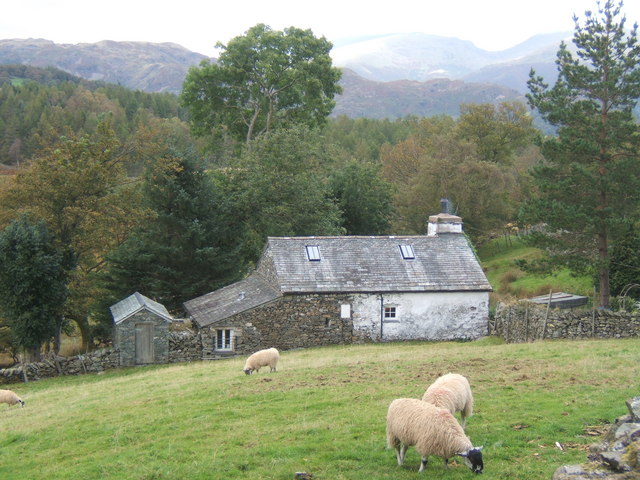 File:Oxen Fell cottage - geograph.org.uk - 573251.jpg