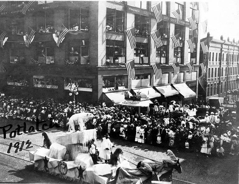 File:Seattle Potlatch Parade showing polar bear float, 1912 (SEATTLE 507).jpg