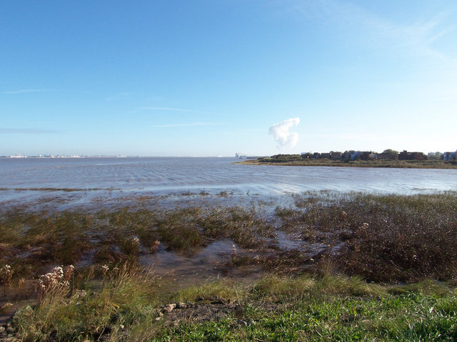 File:The Entrance to Barrow Haven at High Tide - geograph.org.uk - 571581.jpg