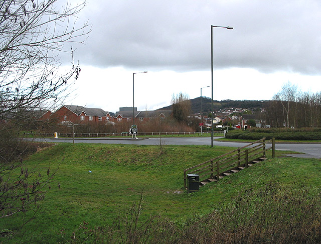 File:Western edge of Ledbury - geograph.org.uk - 659001.jpg