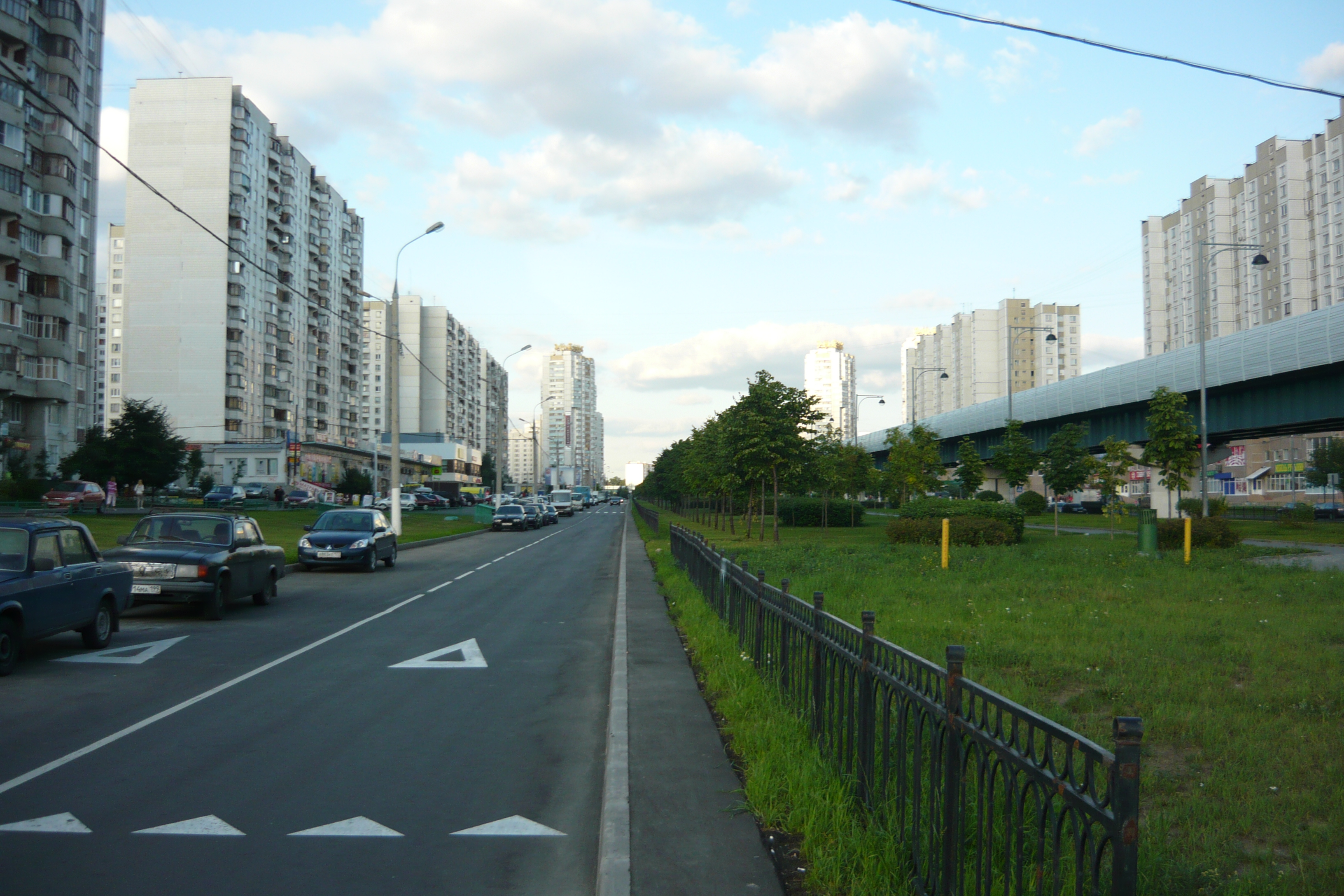 москва ул поляны