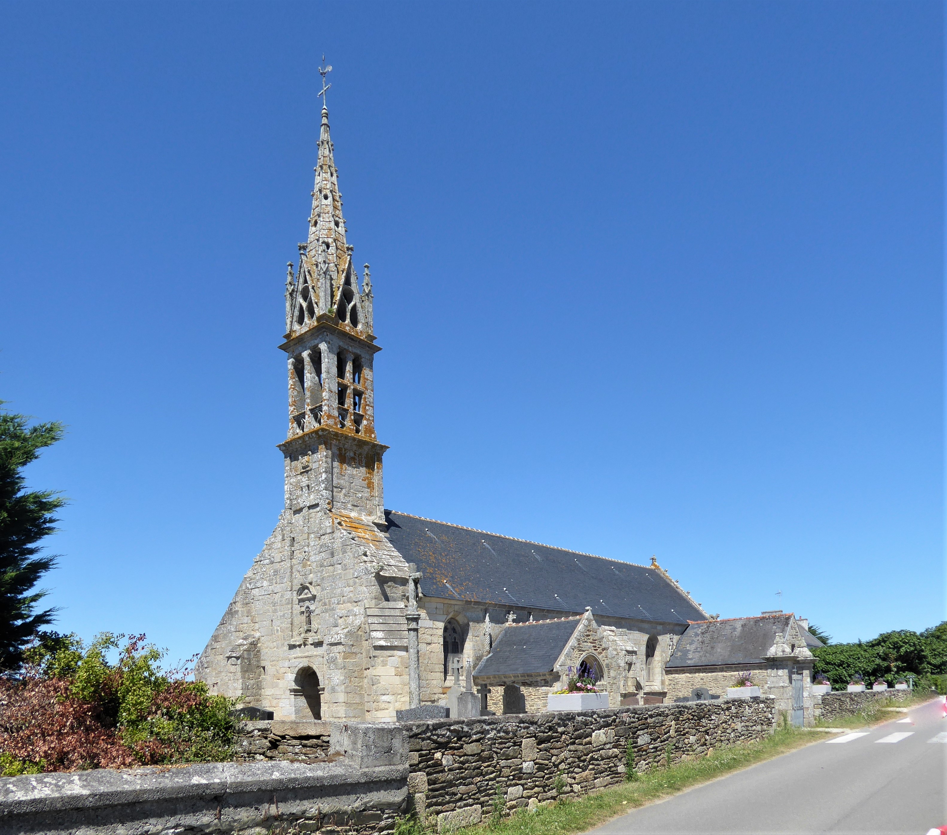 Eglise Notre Dame de Pitié  France Bretagne Finistère Tréguennec 29720