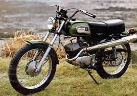 File:AERMACCHI ALETTA SCRAMBLER 125.jpg