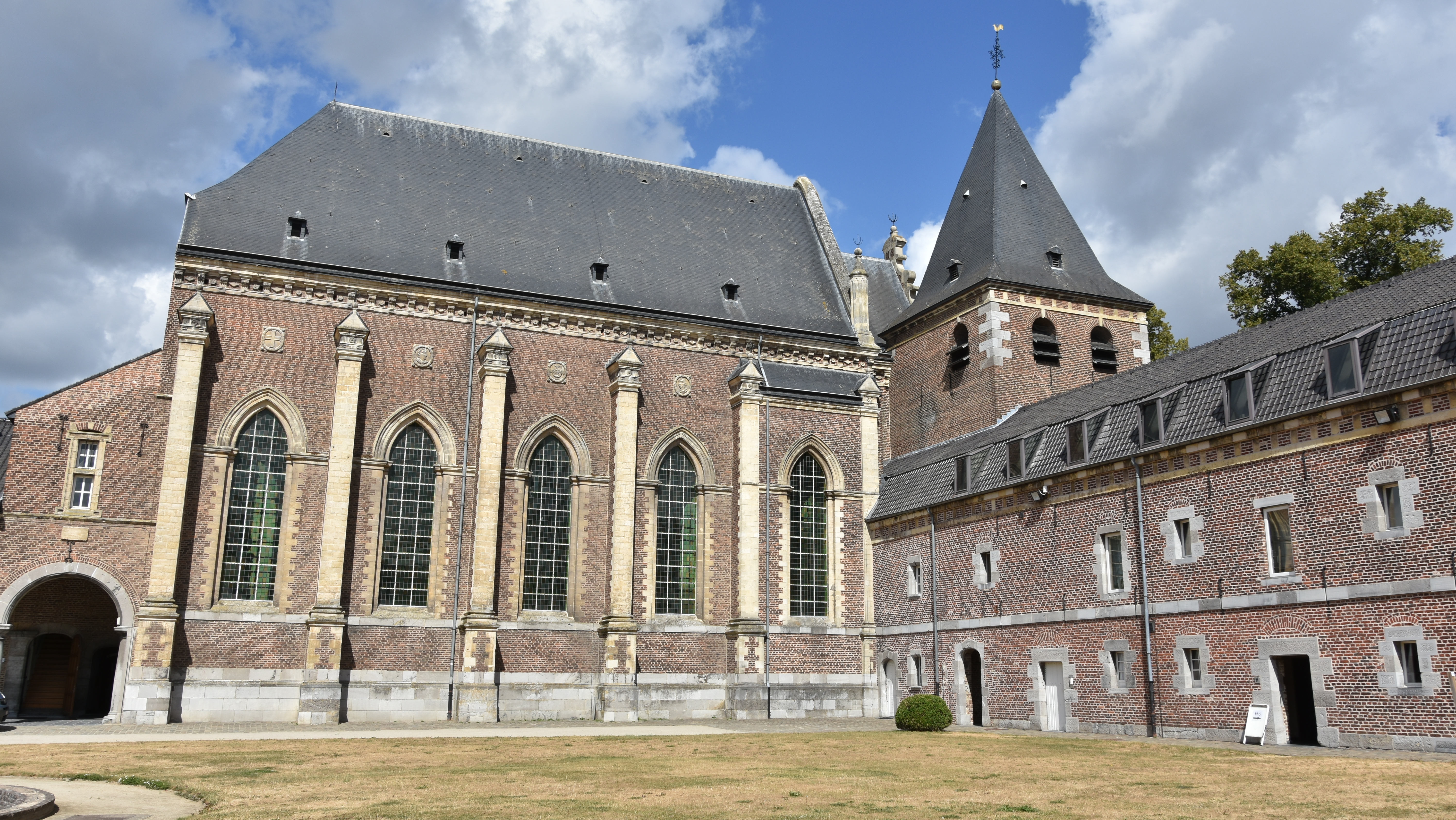 Алден Бисен замок Бельгия