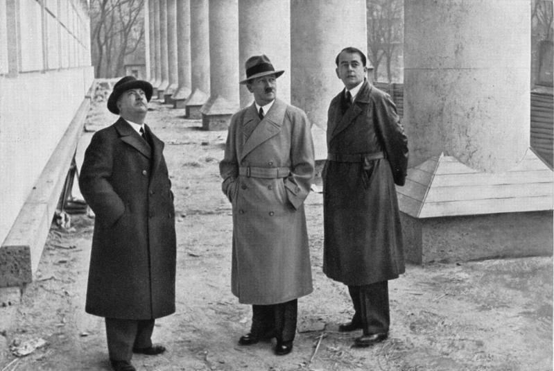 File:Bundesarchiv Bild 183-H29050, München, Ernst Gall, Adolf Hitler, Albert Speer.jpg