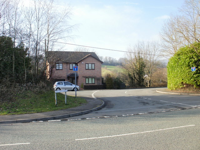 File:Corner of Ty Coch Lane and Ty Coch Way, Cwmbran - geograph.org.uk - 1977186.jpg