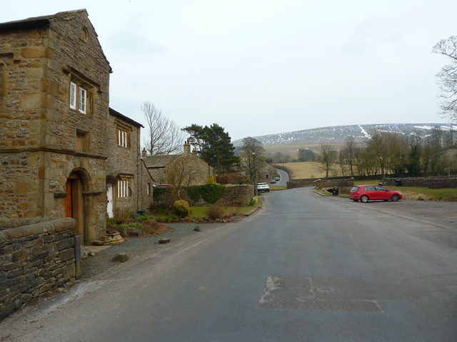 File:Main Street, Downham - geograph.org.uk - 3400970.jpg