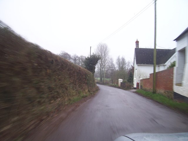 File:Mid Devon , Country Road - geograph.org.uk - 1133361.jpg