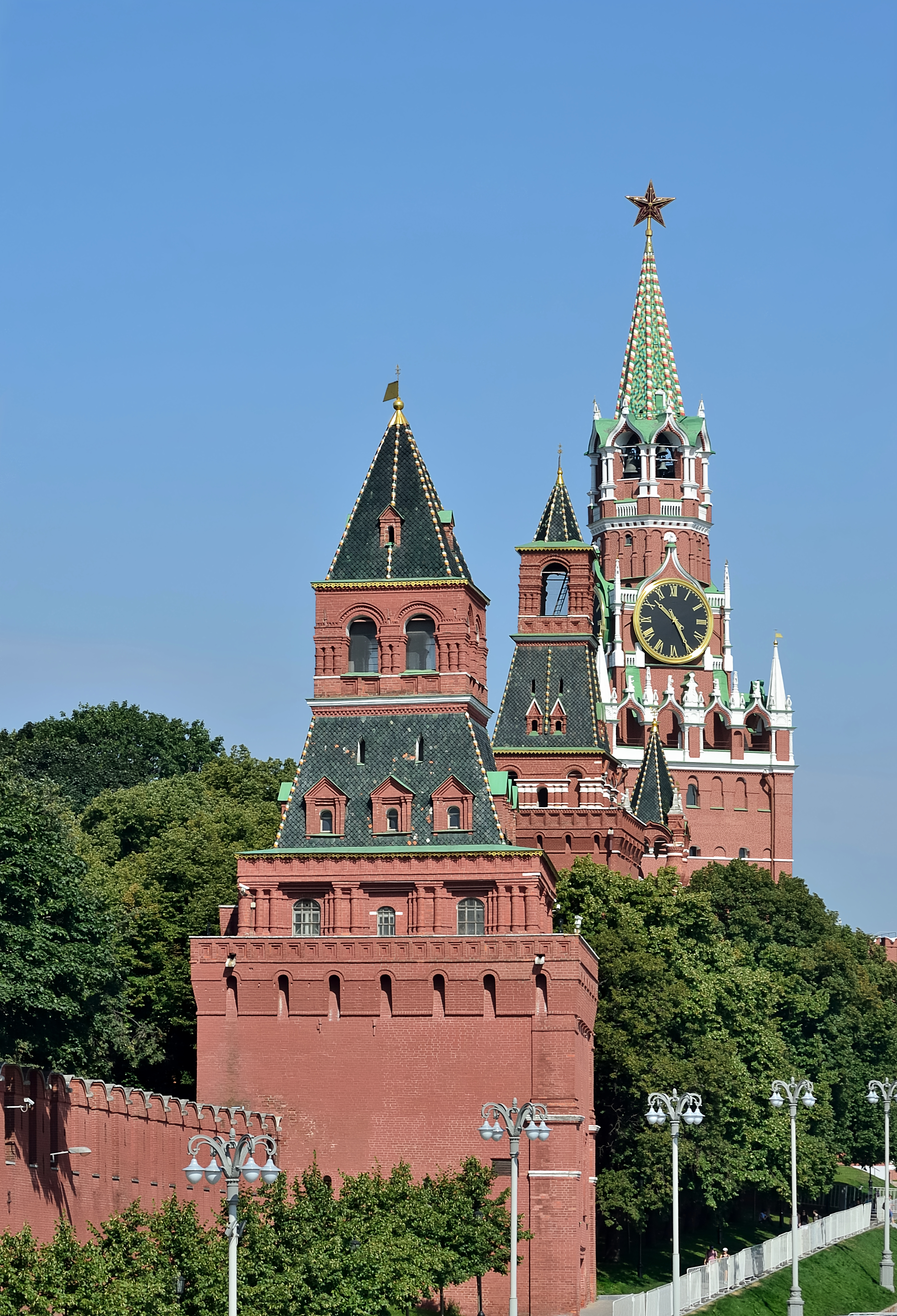 Бывшие башни. Константино-Еленинская башня (Москва). Кремль башни Московского Кремля. Московский Кремль Moscow Kremlin. Троицкая башня Московского Кремля.