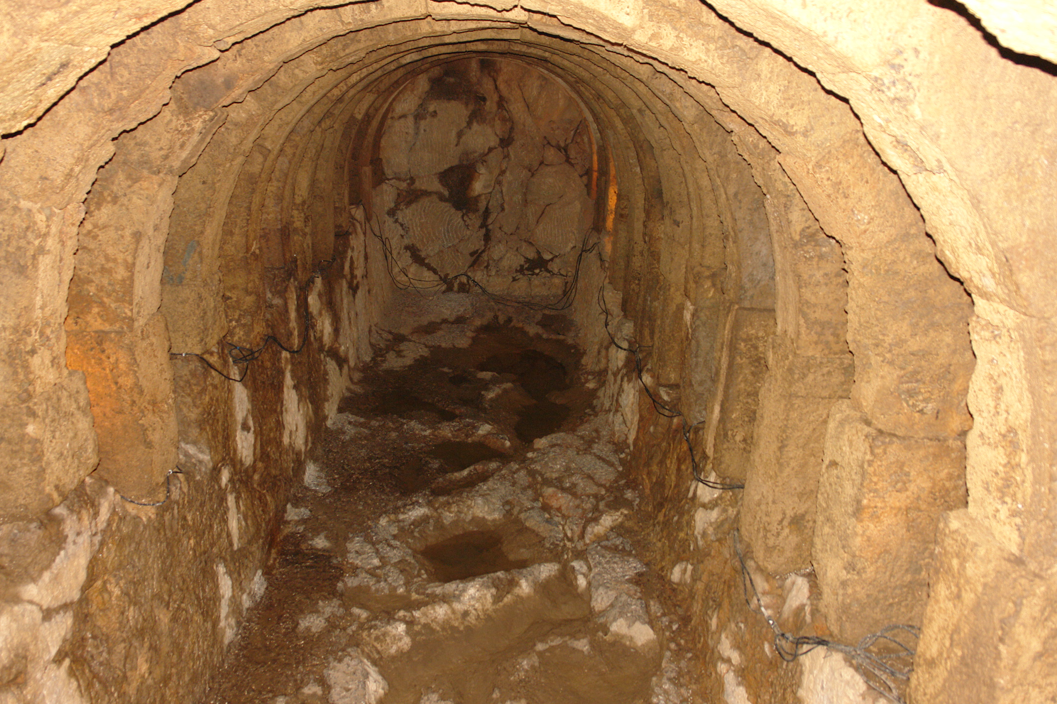 Nekromanteion Nekromateion_Underground_Tunnel