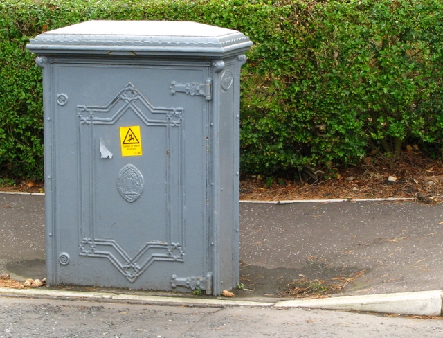 File:Old electricity box, Bangor (3) - geograph.org.uk - 876335.jpg