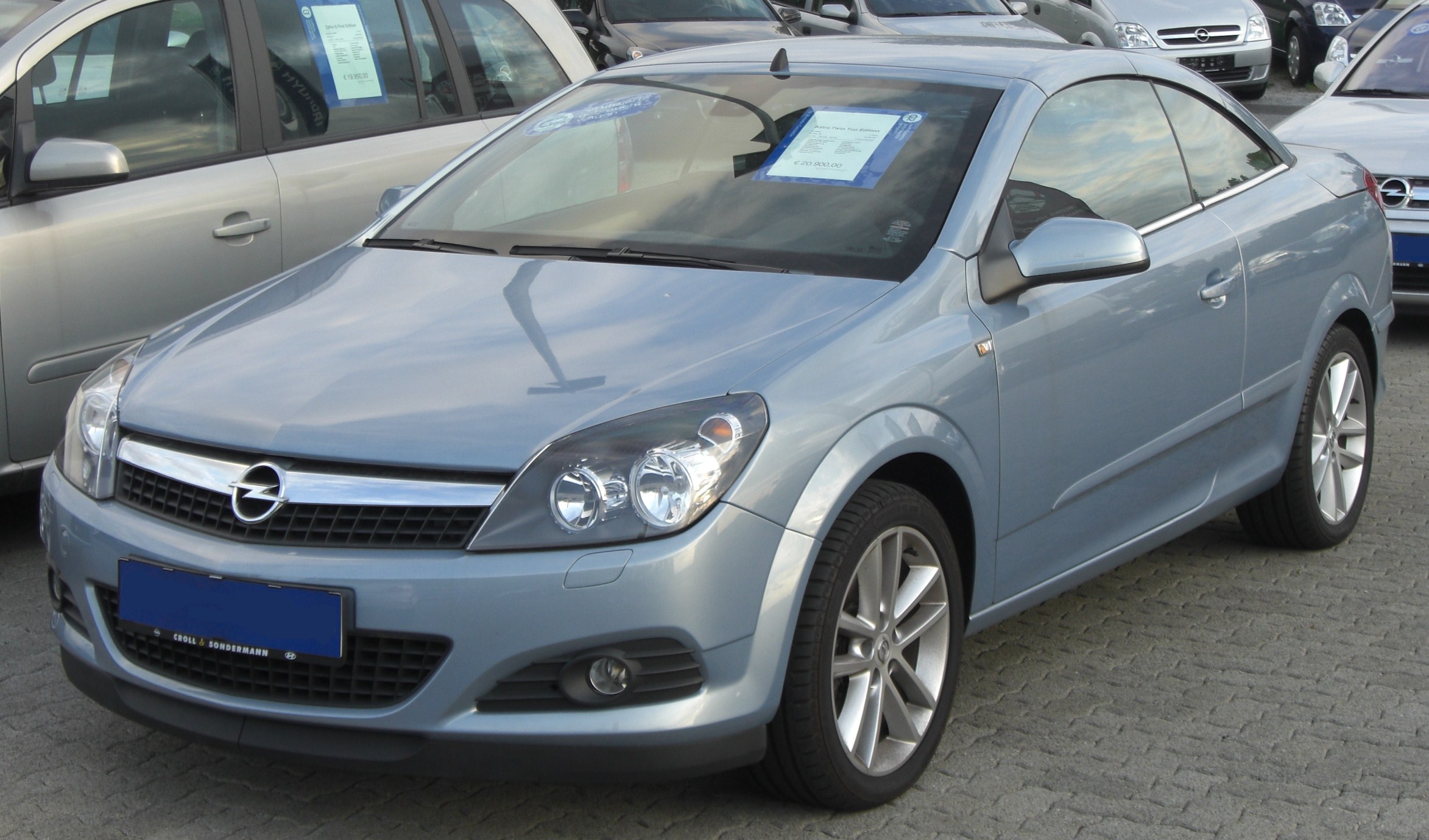 Аналог opel. Opel Astra TWINTOP. Vauxhall Astra h.