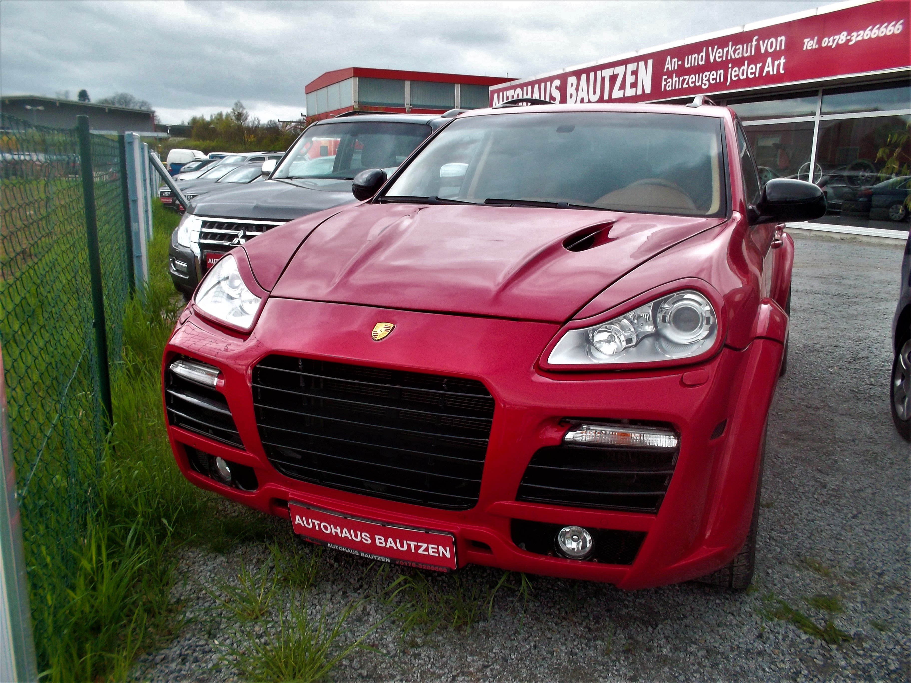 Porsche Cayenne Magnum