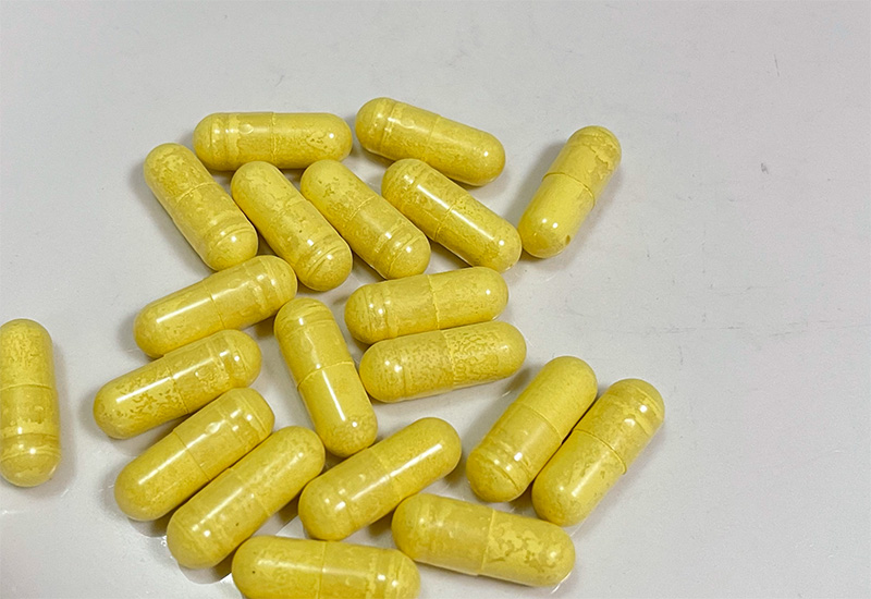 File:Quercetin Supplement Capsules - 53398952524.jpg