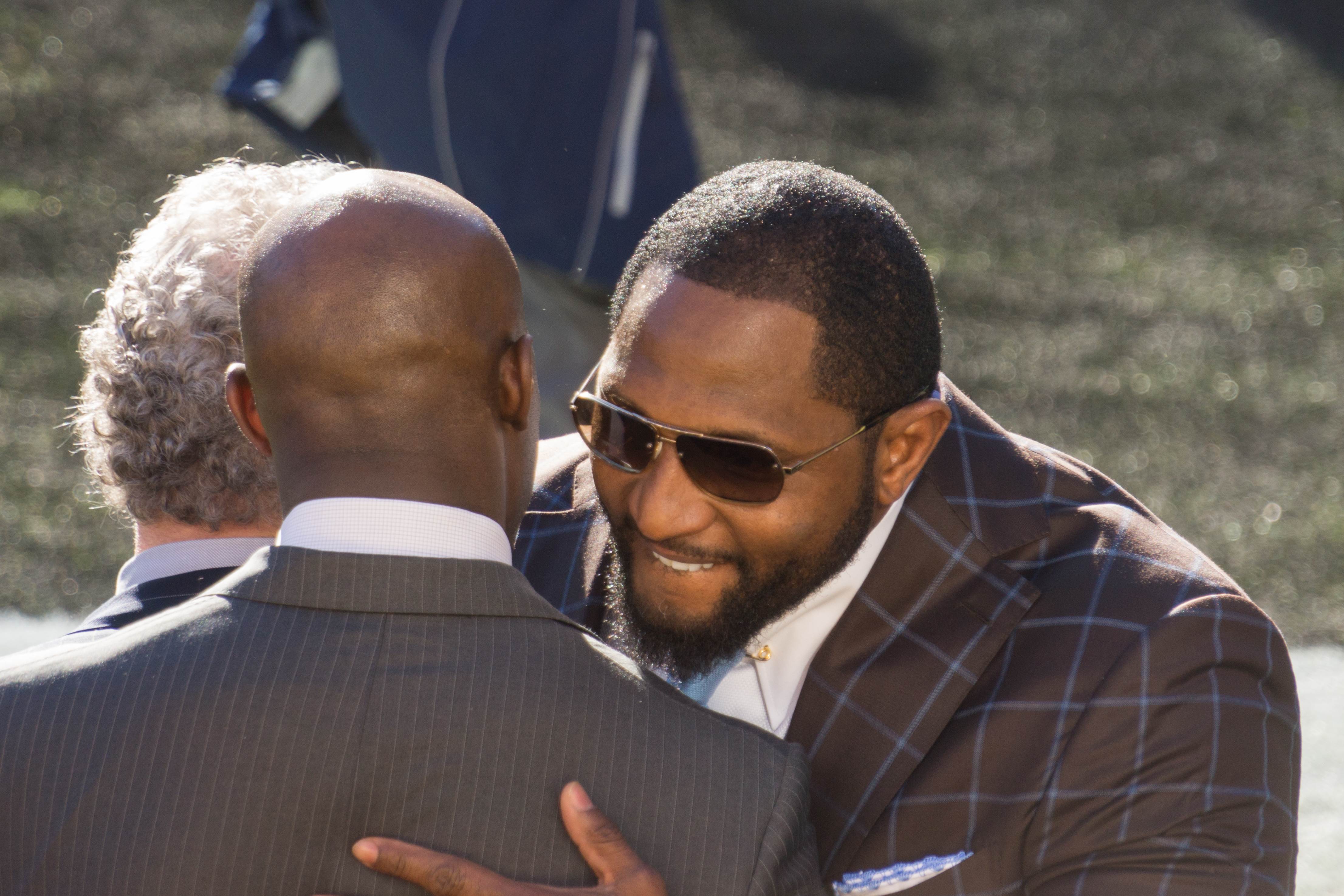 File:Ray Lewis Baltimore Ravens post-Super Bowl celebration.jpg - Wikipedia