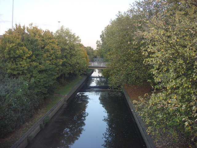 River Brent - geograph.org.uk - 1025034