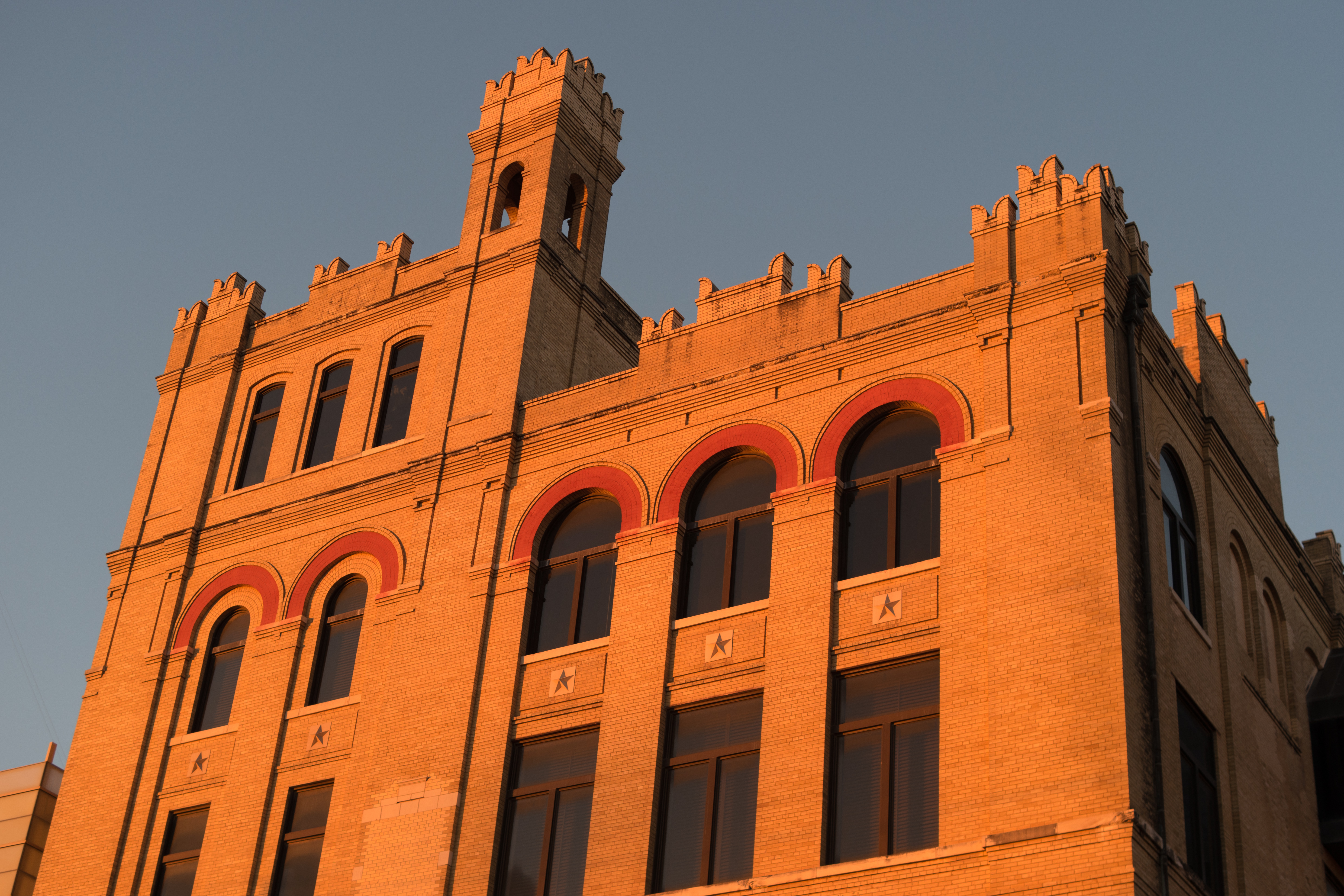 San Antonio Museum of Art (16652192717).jpg