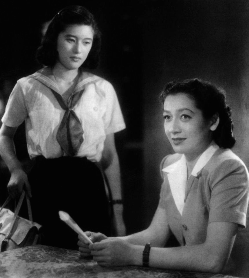 ファイル:Yoko Sugi and Setsuko Hara in Aoi Sanmyaku.jpg - Wikipedia