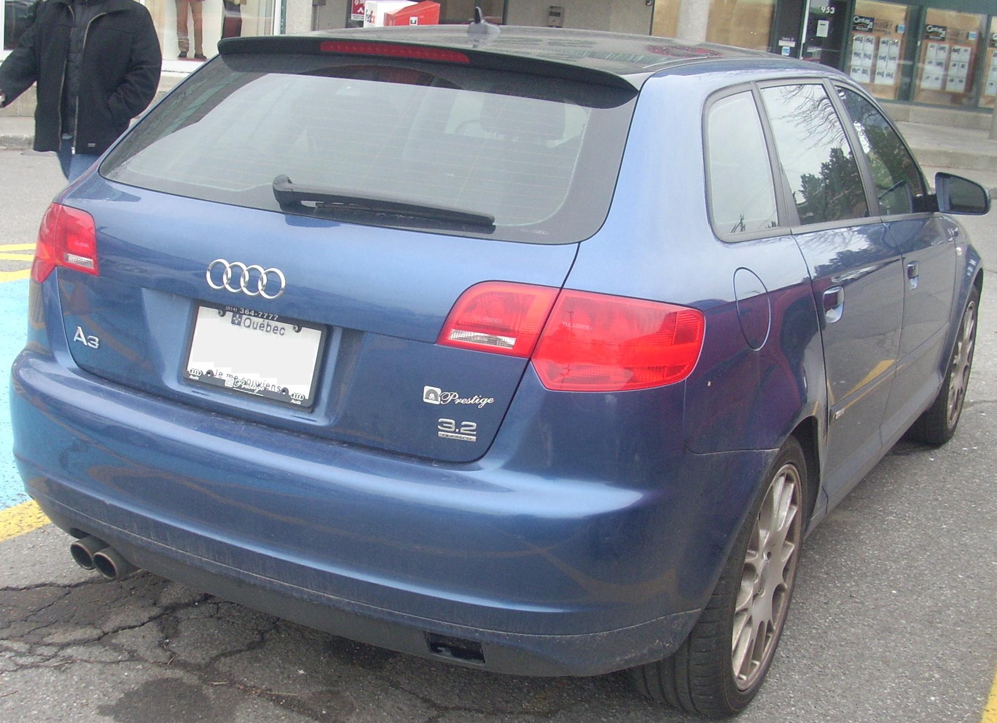 File:Audi A3 8P 3.Facelift Dreitürer Attraction 1.6 Ibisweiß Heck.JPG - Wikimedia  Commons, audi a3 8p 