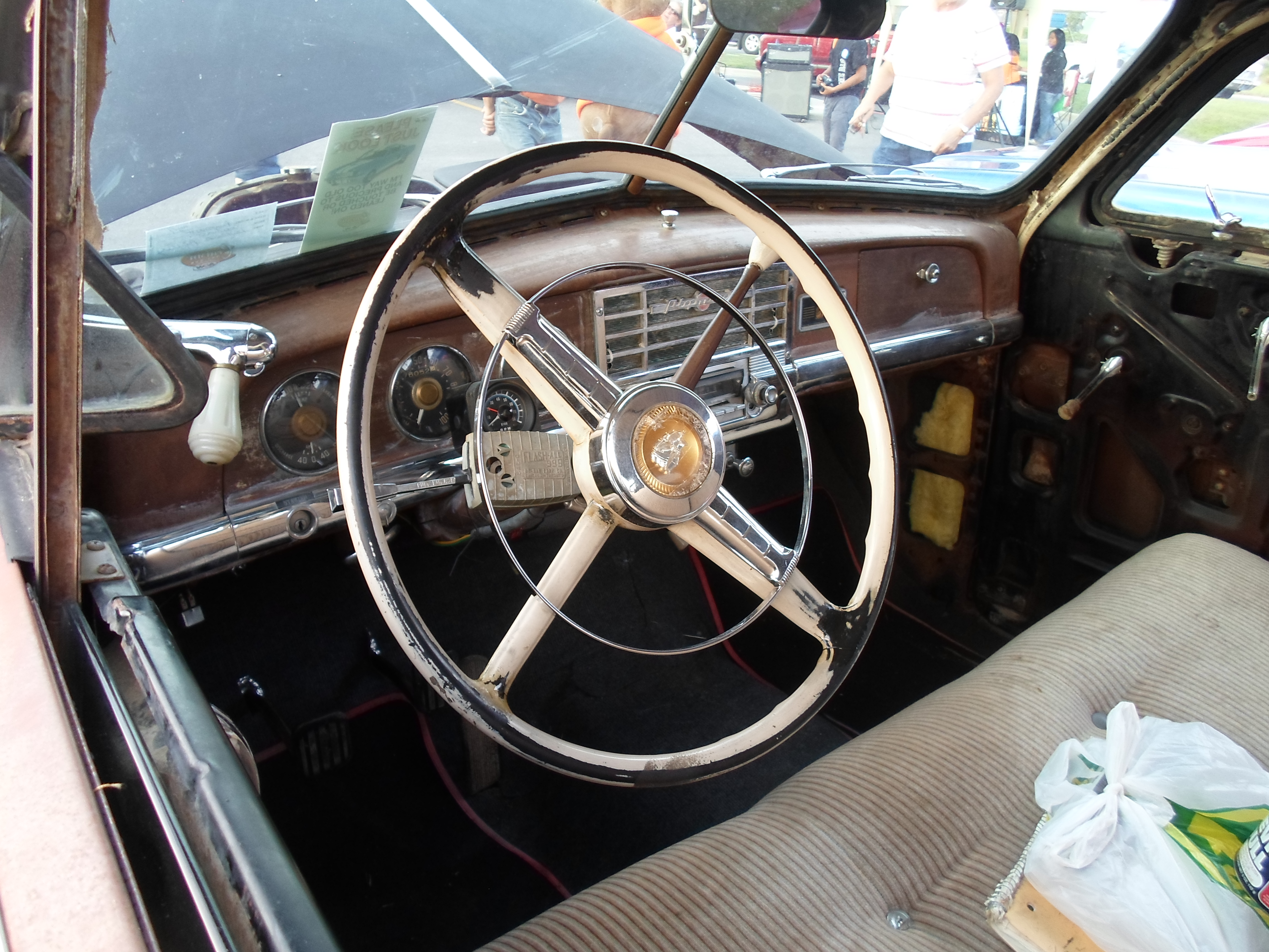 File:1949 Plymouth Deluxe interior (9631197936).jpg - Wikimedia Commons
