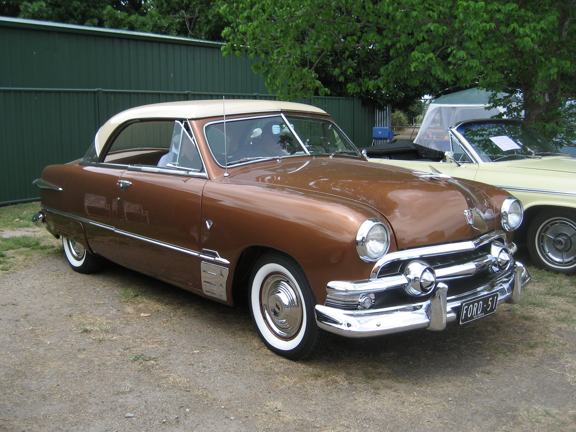 File 1951 Ford Victoria Coupe Jpg Wikimedia Commons
